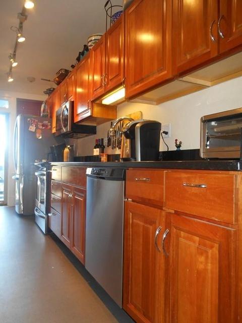 36 Elm St #2, Worcester, MA 01609 photo 3