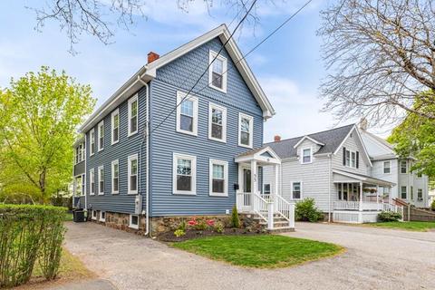 55 Cedar St, Wakefield, MA 01880 photo 2