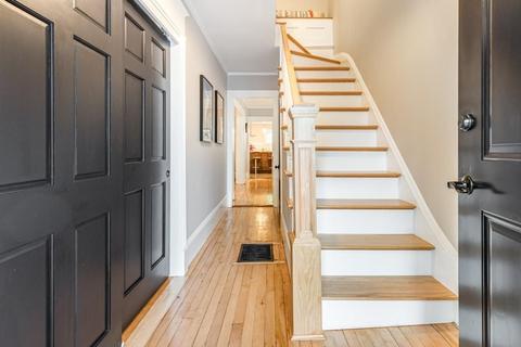 55 Cedar St, Wakefield, MA 01880 photo 4
