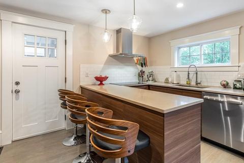 55 Cedar St, Wakefield, MA 01880 photo 7