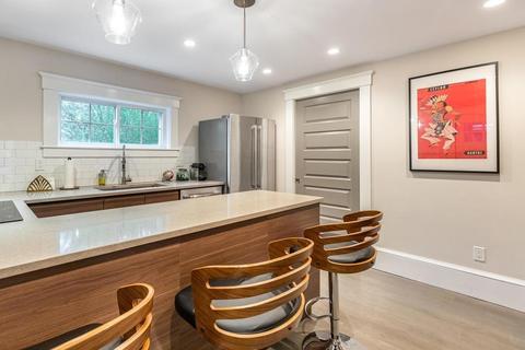 55 Cedar St, Wakefield, MA 01880 photo 8