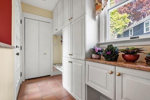 59 Stanton Rd, Brookline, MA 02445 photo 15
