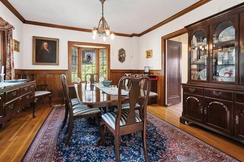 59 Stanton Rd, Brookline, MA 02445 photo 7