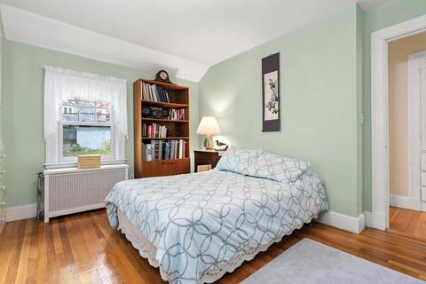 59 Stanton Rd, Brookline, MA 02445 photo 13