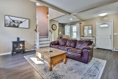 49 Castle Hill Rd, Windham, NH 03087 photo 11