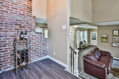 49 Castle Hill Rd, Windham, NH 03087 photo 8
