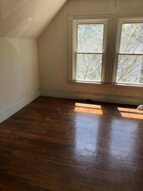 29 Parker St, Everett, MA 02149 photo 2