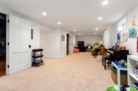 65 Westgate, Wellesley, MA 02482 photo 32