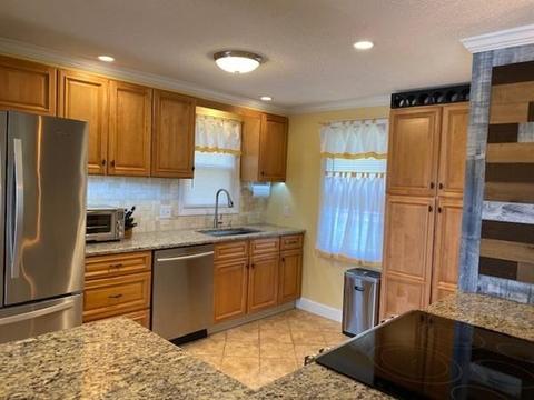 244 Arcadia Blvd, Springfield, MA 01118 photo 4