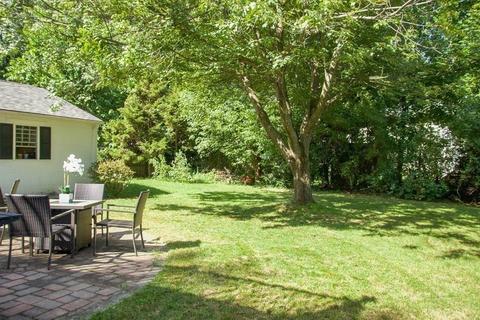 82 Welland Rd, Springfield, MA 01151 photo 21