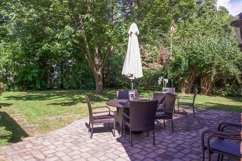 82 Welland Rd, Springfield, MA 01151 photo 23