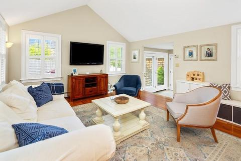9 Juniper Rd, Hingham, MA 02043 photo 5