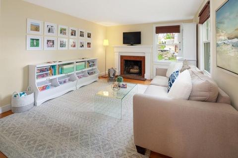 9 Juniper Rd, Hingham, MA 02043 photo 17