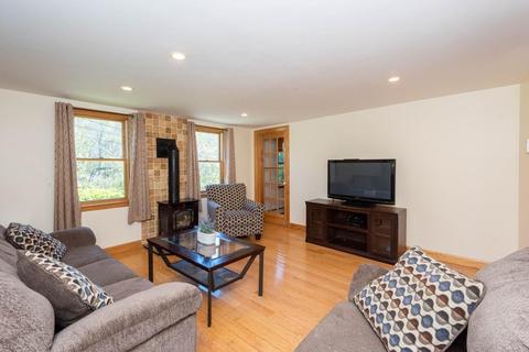 7 Buxton Rd, Danvers, MA 01923 photo 13