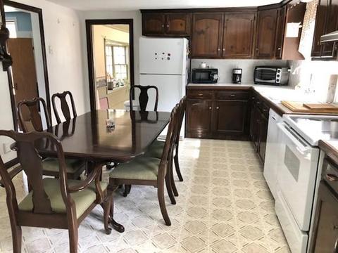 21 Smith St, Townsend, MA 01469 photo 2
