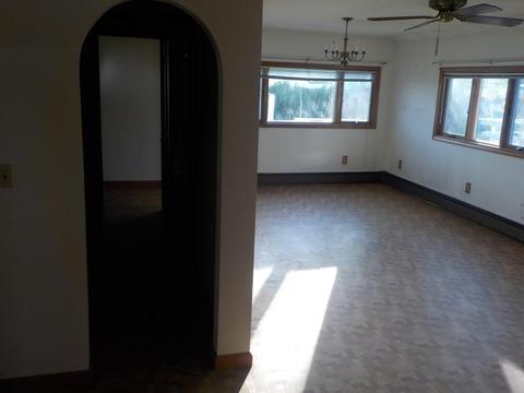 33 Pleasant St, Wareham, MA 02571 photo 5