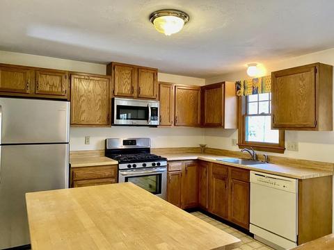 9 Thomas Dr, Franklin, MA 02038 photo 10