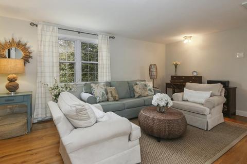 35 Lisa Ln, Mashpee, MA 02649 photo 15