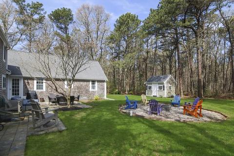 35 Lisa Ln, Mashpee, MA 02649 photo 3