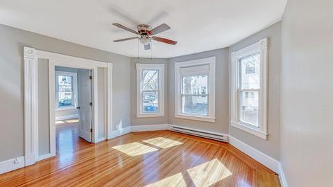 80 Euclid Ave, Springfield, MA 01108 photo 4