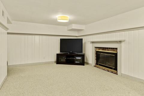 60 Thackeray Rd, Wellesley, MA 02481 photo 20