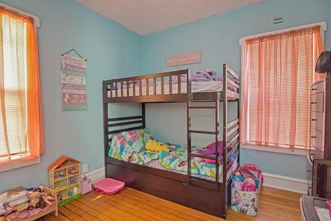 122 Melville St, Fall River, MA 02724 photo 25
