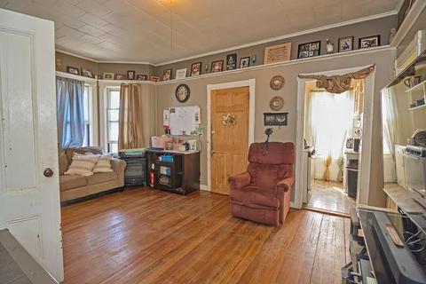 122 Melville St, Fall River, MA 02724 photo 3