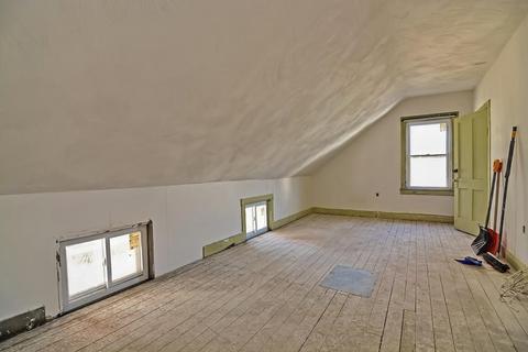 122 Melville St, Fall River, MA 02724 photo 32
