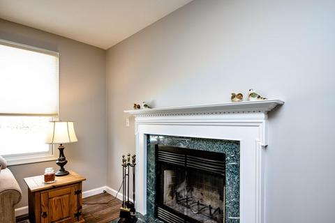 37 Wildflower Dr, Sutton, MA 01590 photo 9