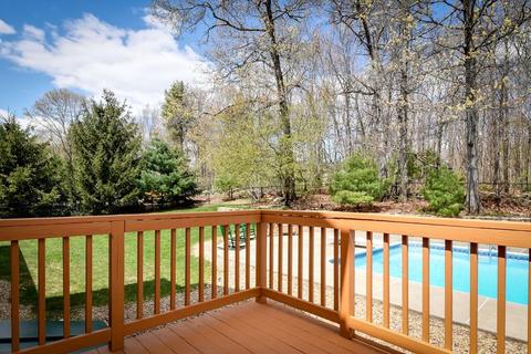 37 Wildflower Dr, Sutton, MA 01590 photo 25