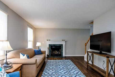 37 Wildflower Dr, Sutton, MA 01590 photo 8