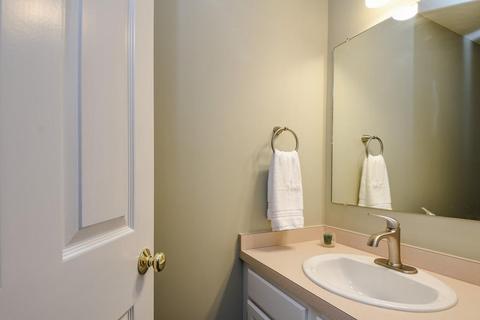 37 Wildflower Dr, Sutton, MA 01590 photo 13
