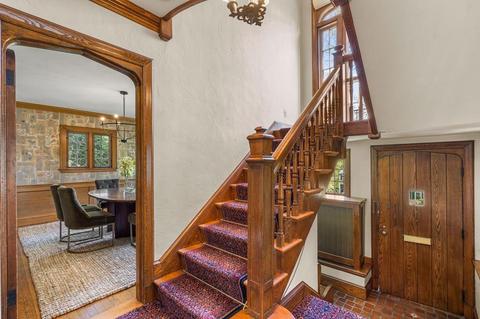 46 Windsor Rd, Wellesley, MA 02481 photo 3