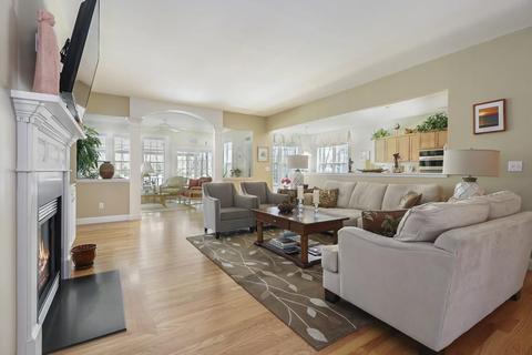 25 Dacey Dr, Barnstable, MA 02632 photo 4