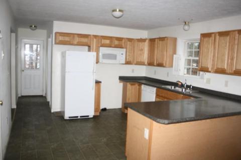 459 E River St, Orange, MA 01364 photo 3