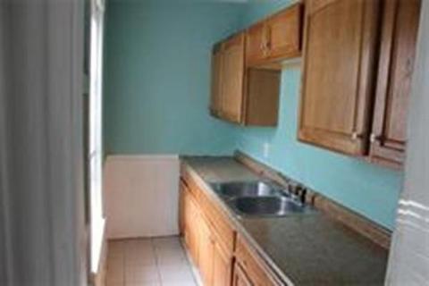 3 Blodgett Pl, Worcester, MA 01605 photo 8