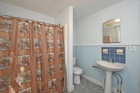 3 Curran Pl, Worcester, MA 01607 photo 16