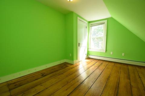 3 Curran Pl, Worcester, MA 01607 photo 24