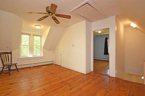 3 Curran Pl, Worcester, MA 01607 photo 18