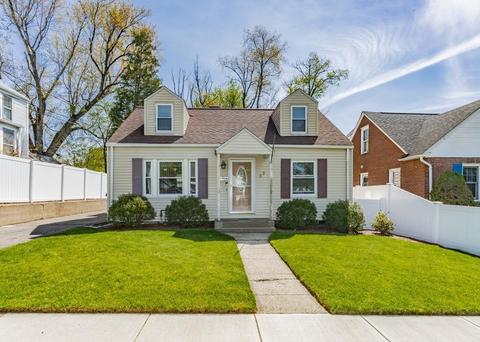 55 Harkness Ave, Springfield, MA 01118 photo 1