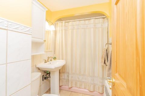 55 Harkness Ave, Springfield, MA 01118 photo 11