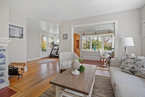 225 Summer St, Hingham, MA 02043 photo 11