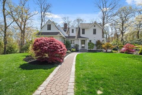 225 Summer St, Hingham, MA 02043 photo 2