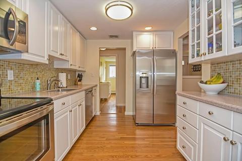 5 Gorwin Dr, Sharon, MA 02067 photo 10