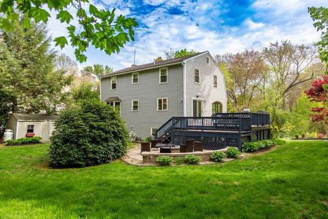 3 Holding St, Beverly, MA 01915 photo 3