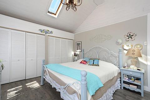 38 Keyes St, Warren, MA 01083 photo 19