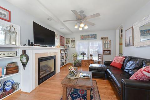 38 Keyes St, Warren, MA 01083 photo 8