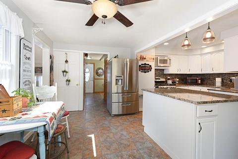 38 Keyes St, Warren, MA 01083 photo 14
