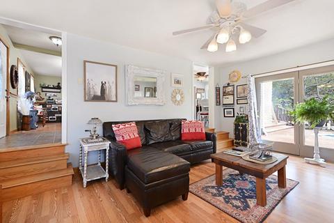 38 Keyes St, Warren, MA 01083 photo 9