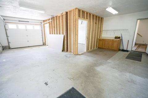 60 N Main St, Webster, MA 01570 photo 13